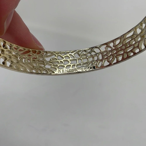 Kendra Scott Bracelet Bangle Filagree Gold Plated - Picture 12 of 13
